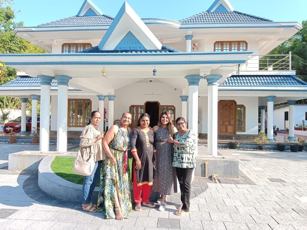 Gilead Holliday Hotel Tamarakulam ภายนอก รูปภาพ