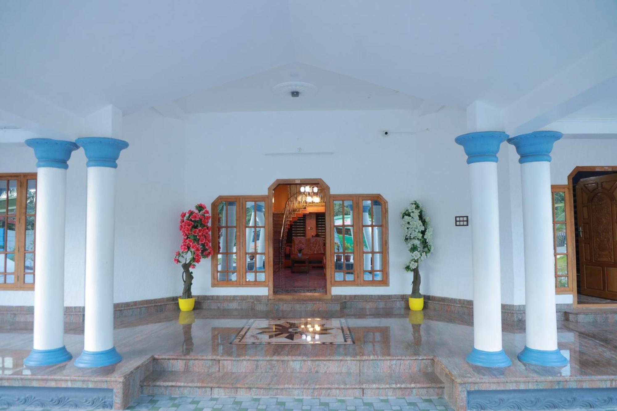 Gilead Holliday Hotel Tamarakulam ภายนอก รูปภาพ
