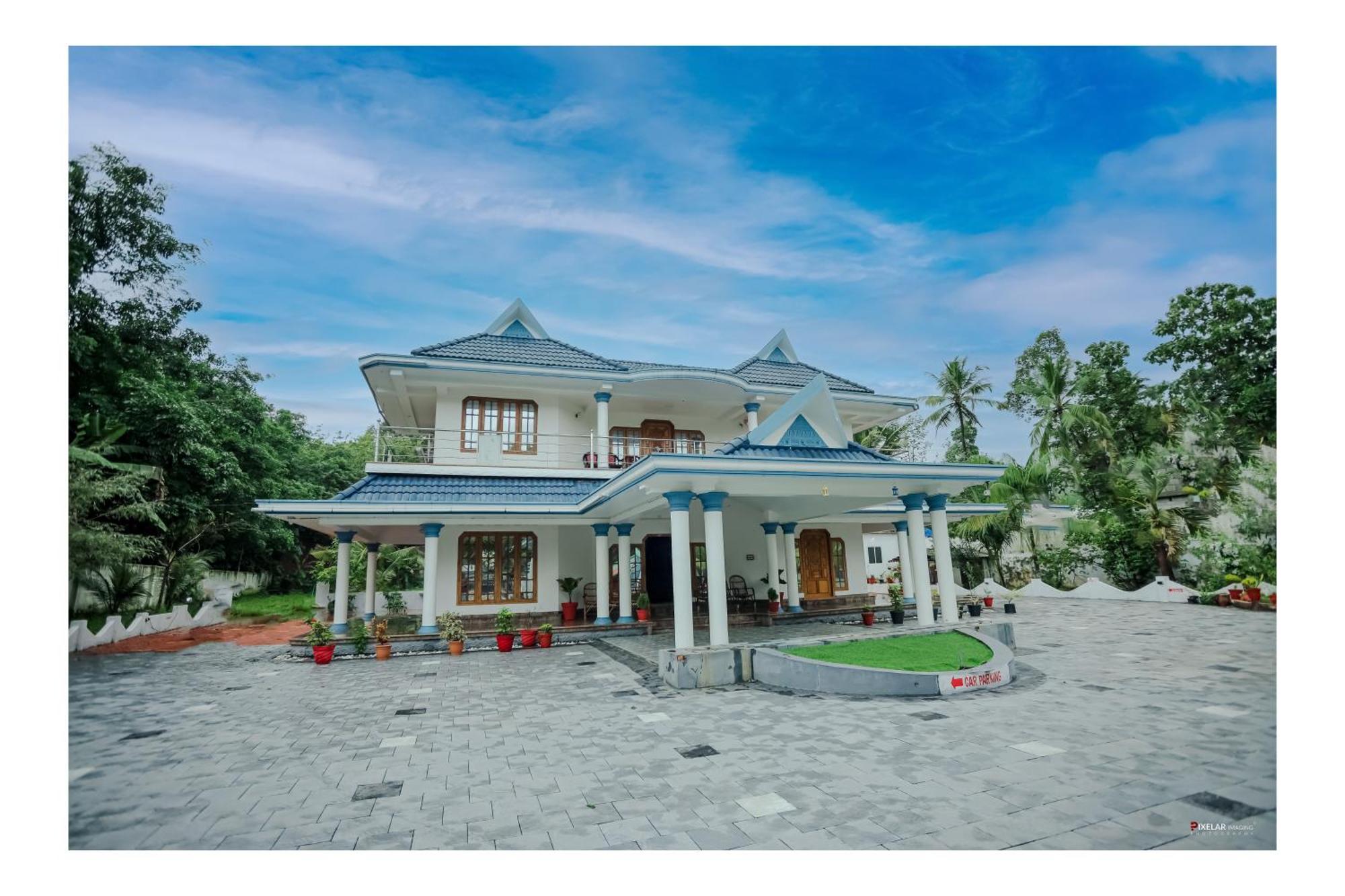 Gilead Holliday Hotel Tamarakulam ภายนอก รูปภาพ