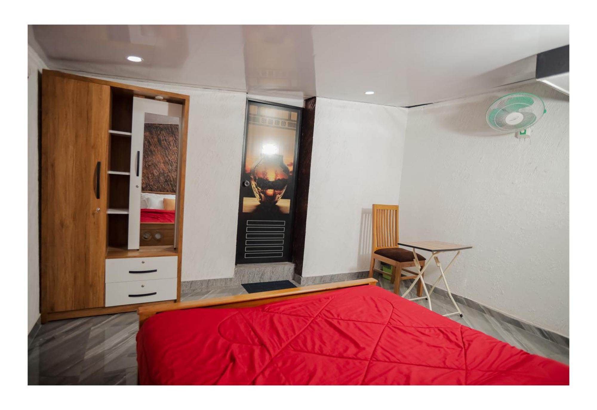 Gilead Holliday Hotel Tamarakulam ภายนอก รูปภาพ