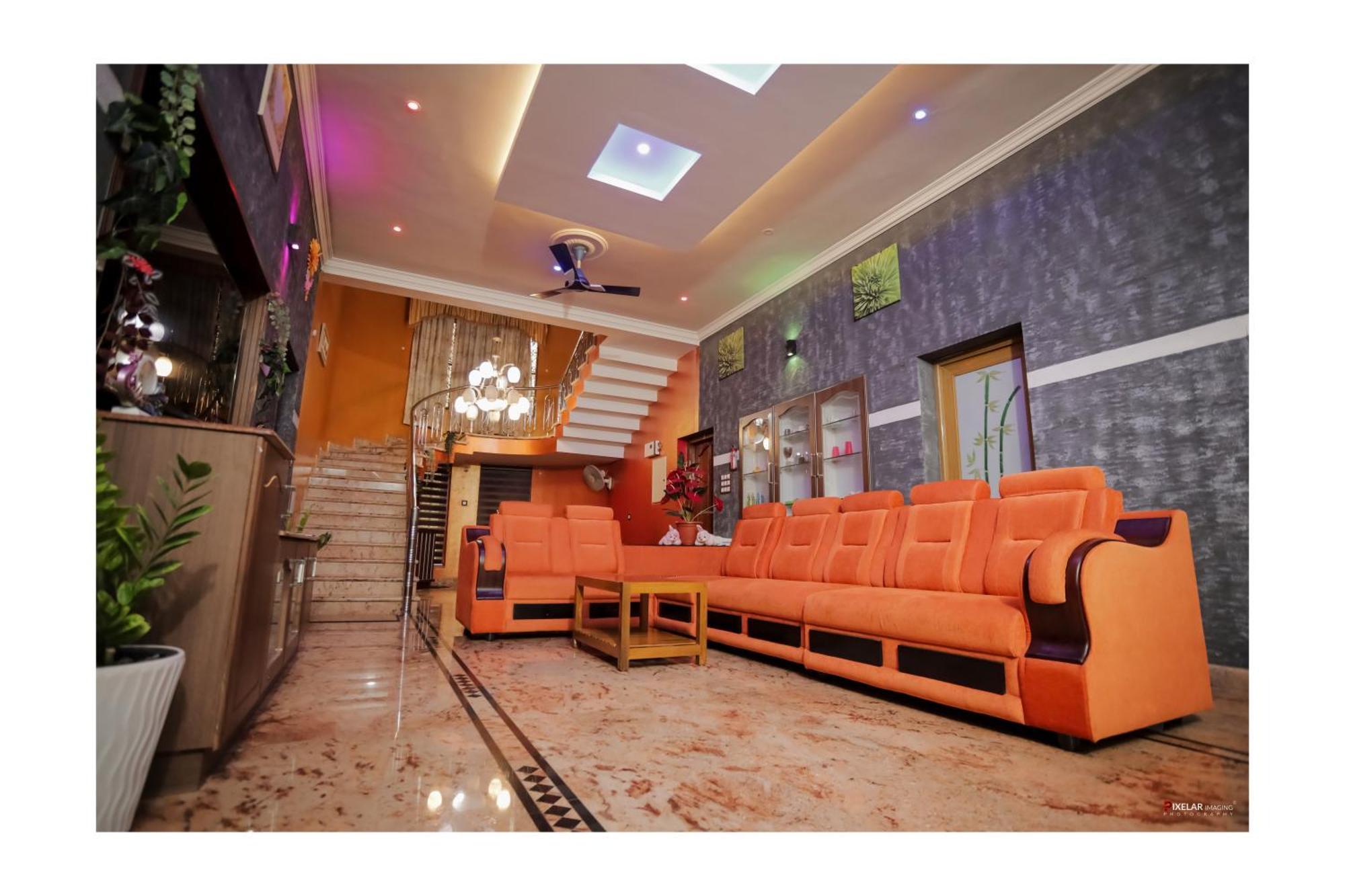 Gilead Holliday Hotel Tamarakulam ภายนอก รูปภาพ